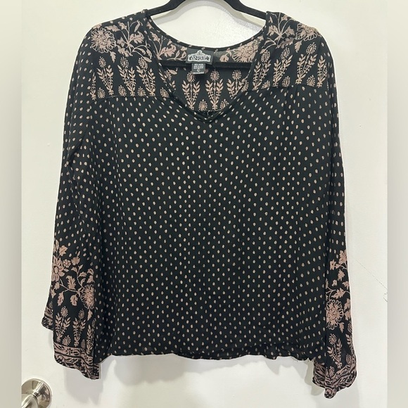Tops - Angie Boho Bell Sleeve Top Sz L